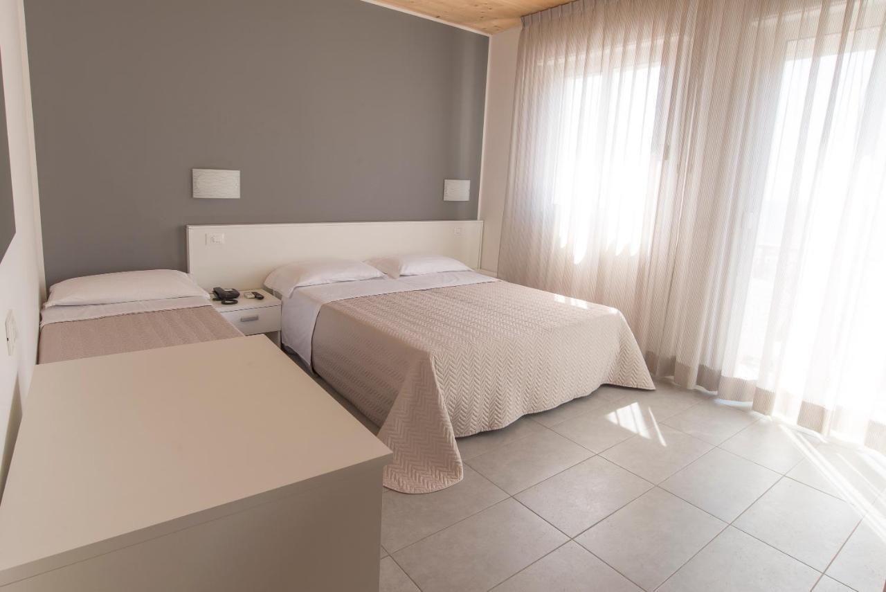 Hotel Atene Lido di Jesolo Zewnętrze zdjęcie