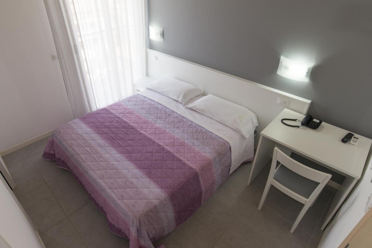 Hotel Atene Lido di Jesolo Zewnętrze zdjęcie